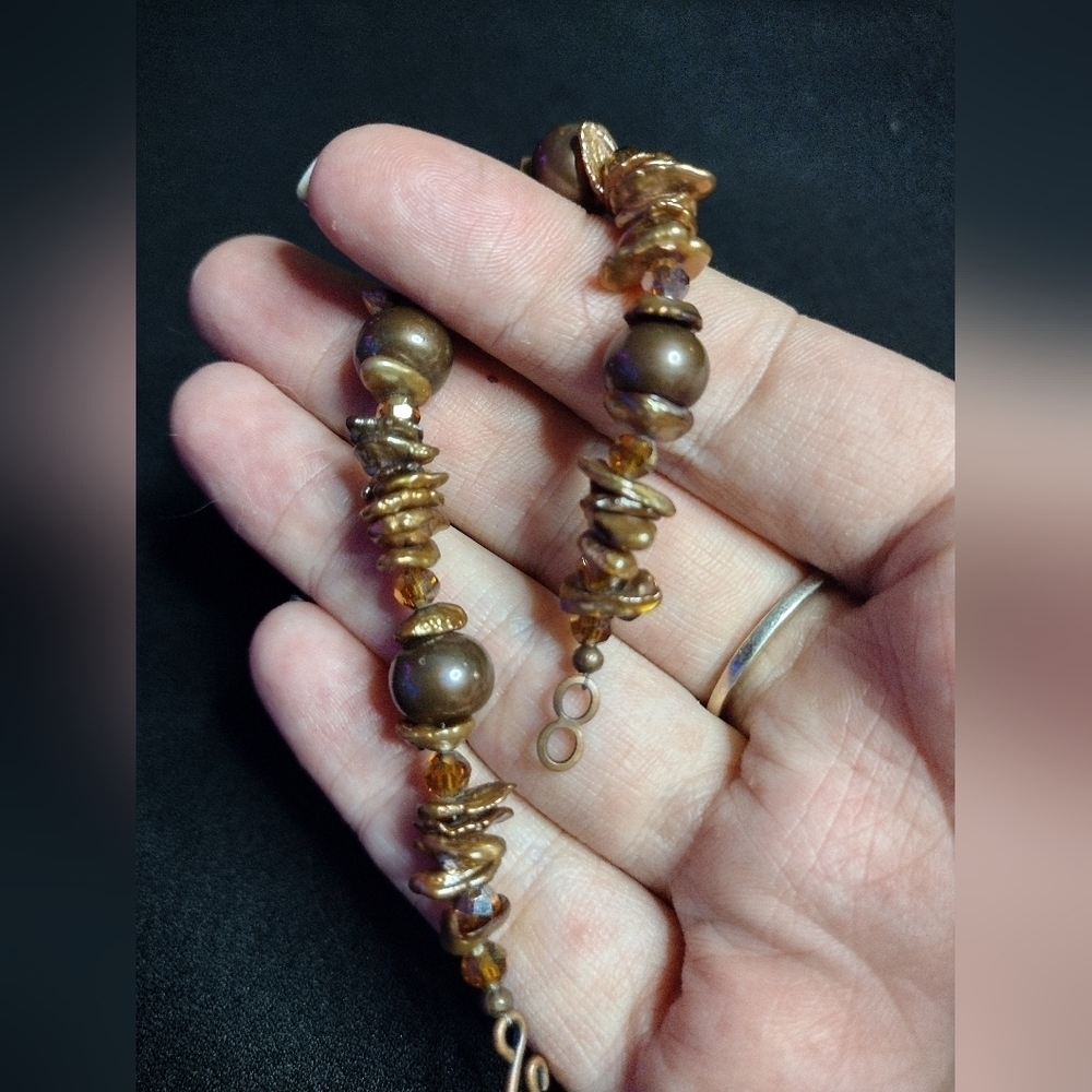 Fresh Water Pearl And Shell Bracelet - Picture 7 of 9